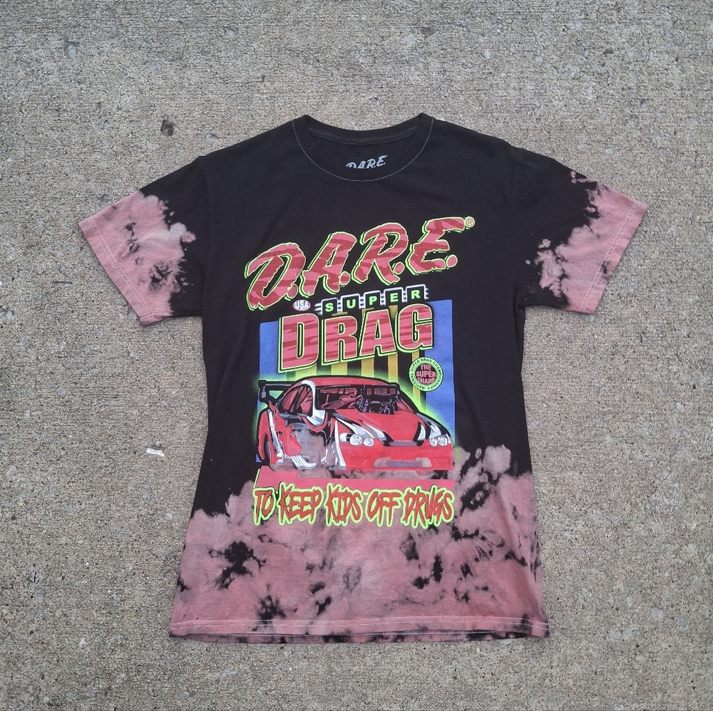 Vintage Y2K Men's D.A.R.E. Super Drag "To Keep Kids Off Drugs" Tie-Dye T-shirt